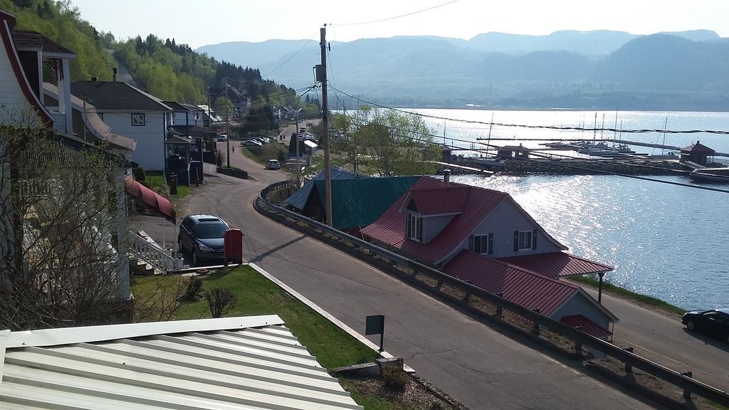 Apartement Mirador Du Fjord LʼAnse-Saint-Jean Eksteriør bilde