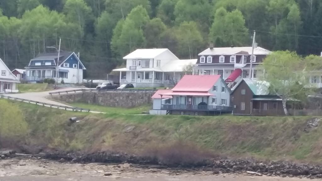 Apartement Mirador Du Fjord LʼAnse-Saint-Jean Eksteriør bilde